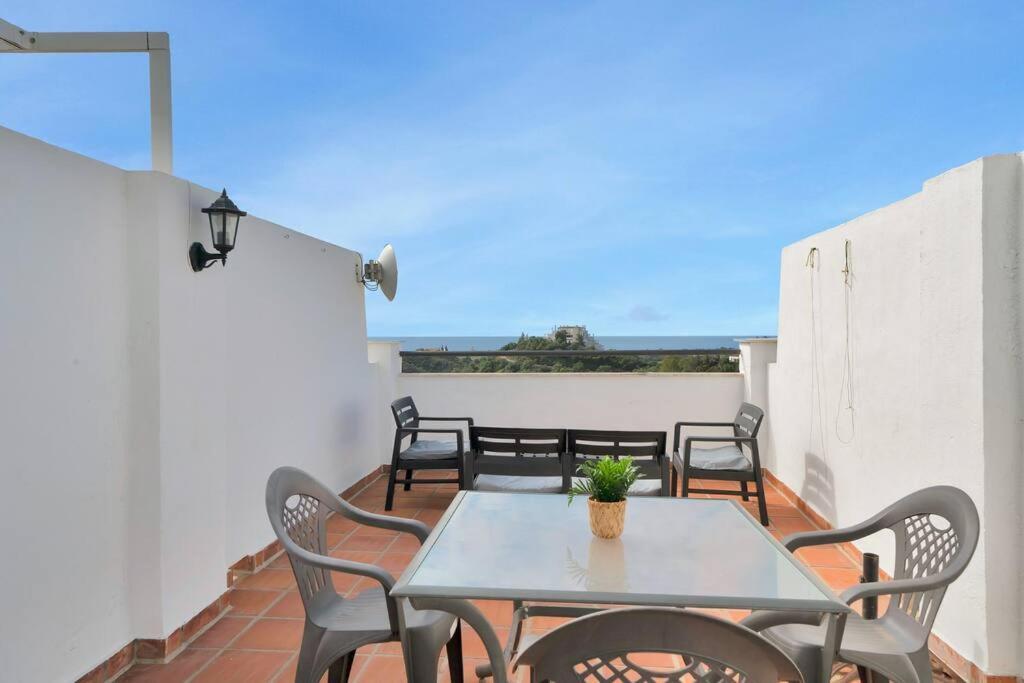 Duplex Con Vistas Al Mar, Piscina Y Gimnasio - Las Abejeras 226 Estepona Exterior foto